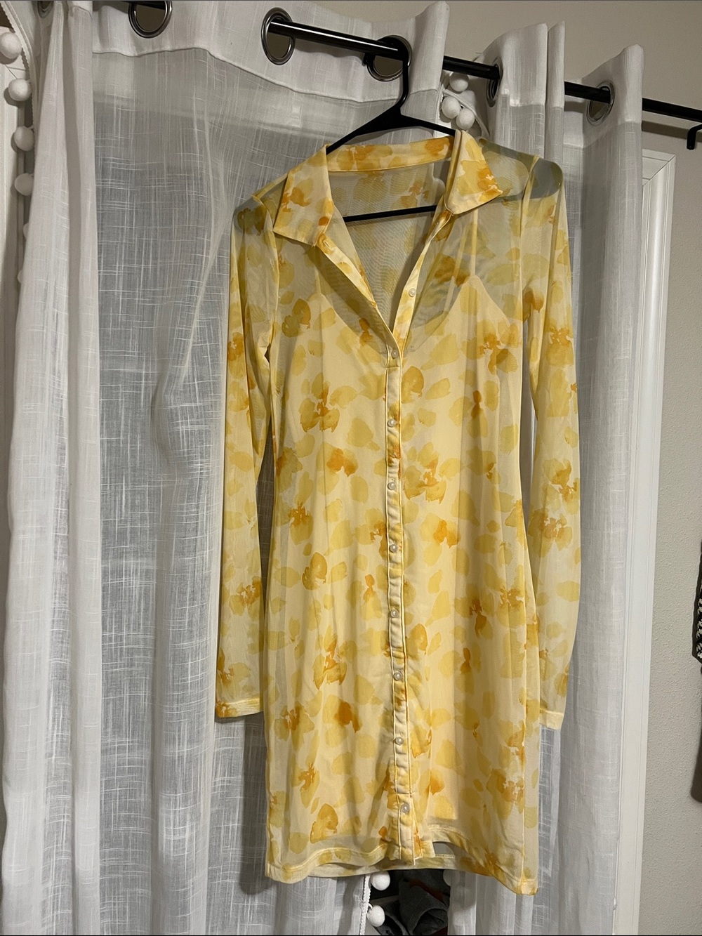 Abercrombie & Fitch Yellow Floral Long-Sleeve Button Dress